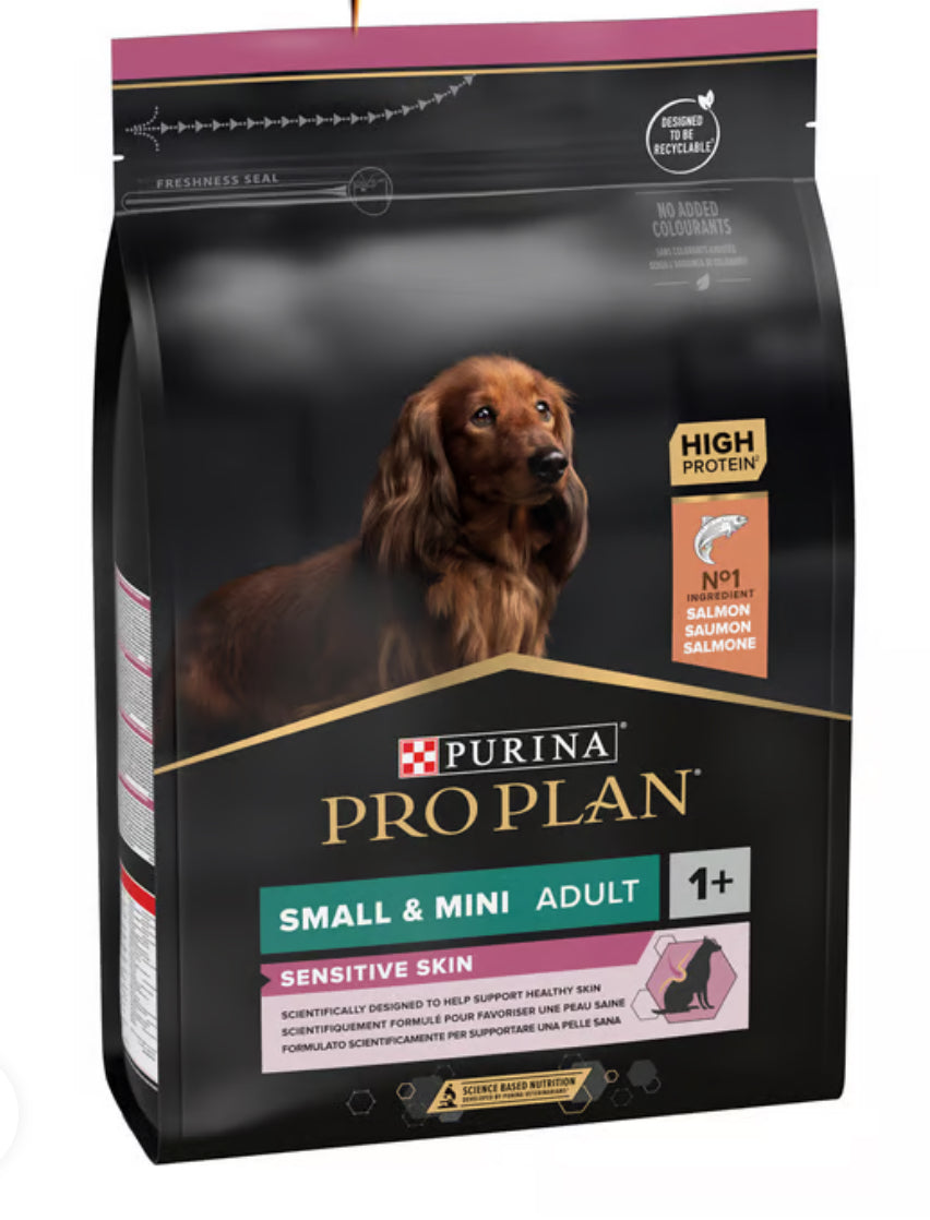 PRO PLAN SENSITIVE SKIN SMALL AND MINI ADULT, DRY DOG FOOD WITH SALMON, 3 KG
